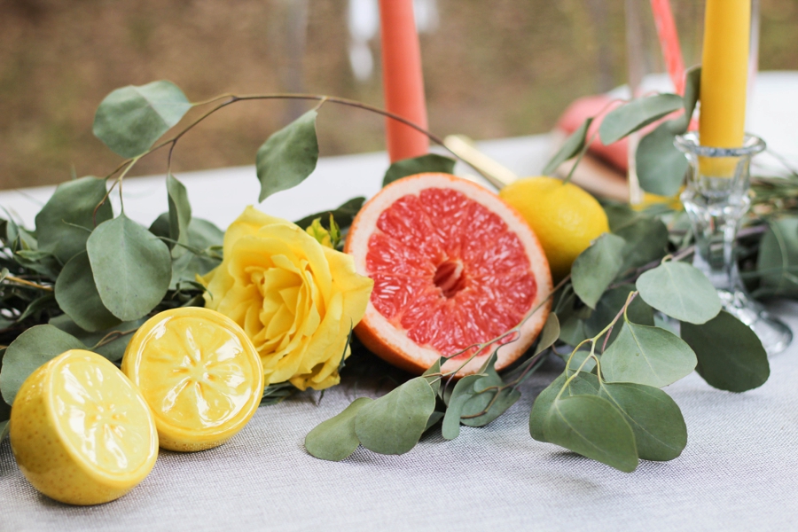 Citrus Inspired Wedding Ideas: 1 Theme, 3 Ways via TheELD.com