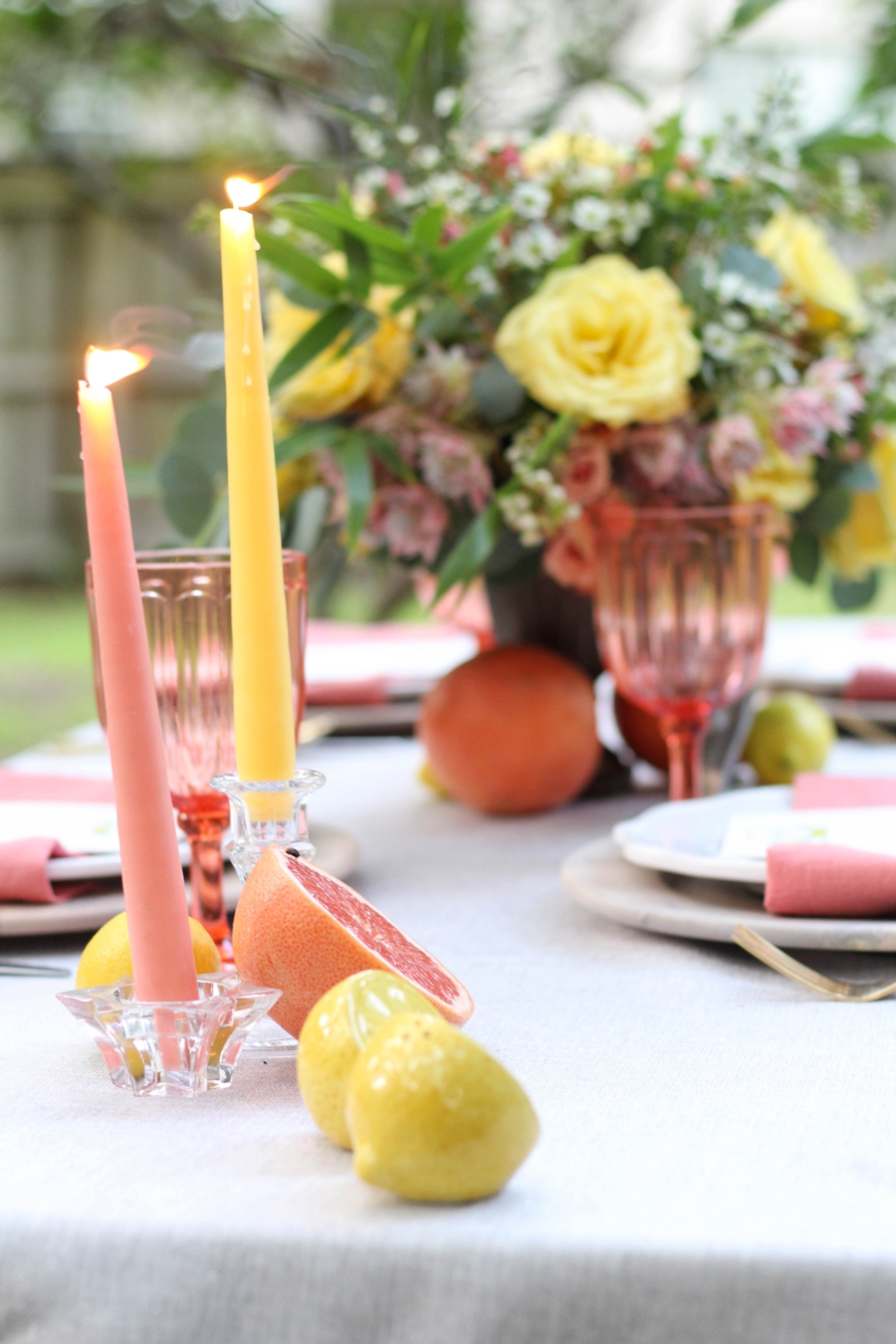 Citrus Inspired Wedding Ideas: 1 Theme, 3 Ways via TheELD.com