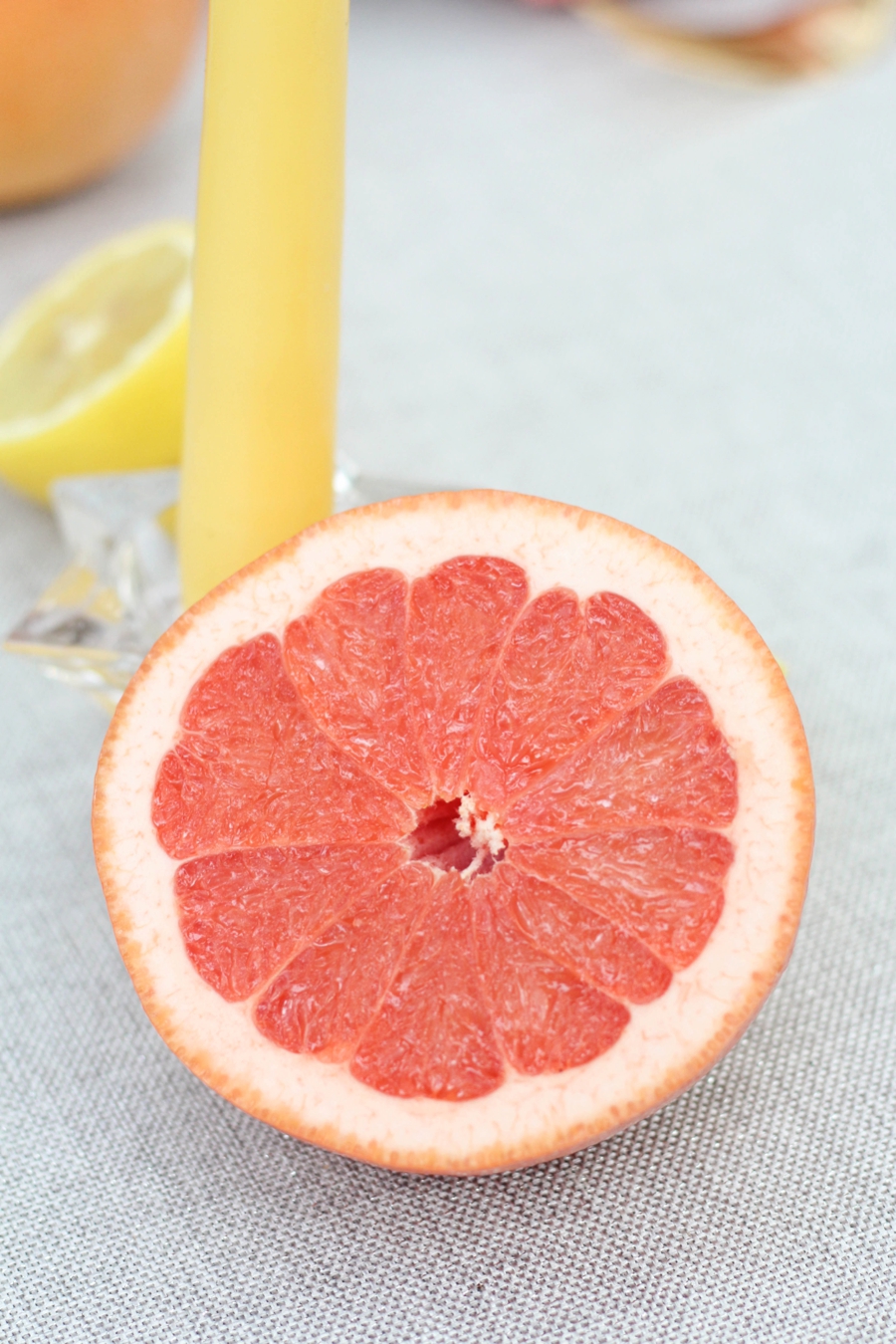 Citrus Inspired Wedding Ideas: 1 Theme, 3 Ways via TheELD.com