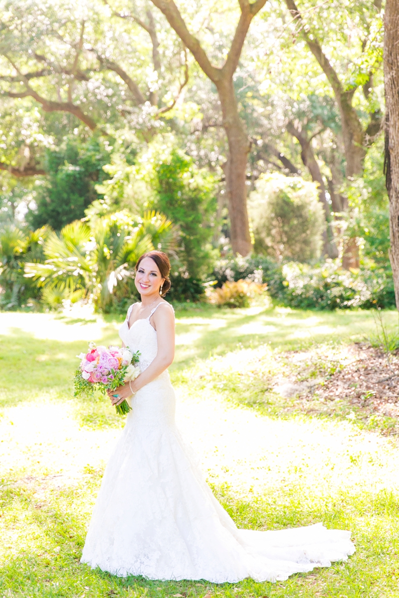 A Colorful & Glam Charleston Wedding via TheELD.com