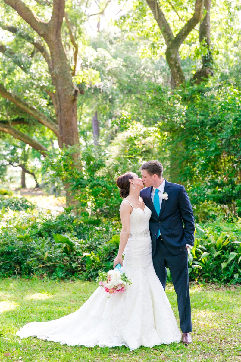 A Colorful & Glam Charleston Wedding via TheELD.com