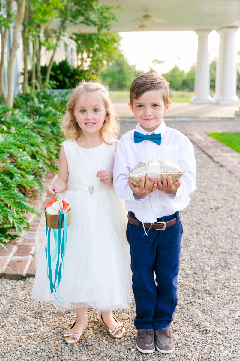 A Colorful & Glam Charleston Wedding via TheELD.com