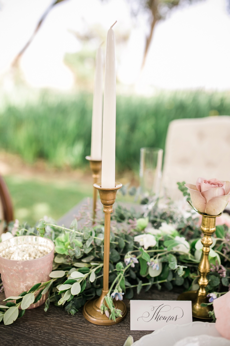 Elegant 1920s Inspired Wedding Ideas via TheELD.com