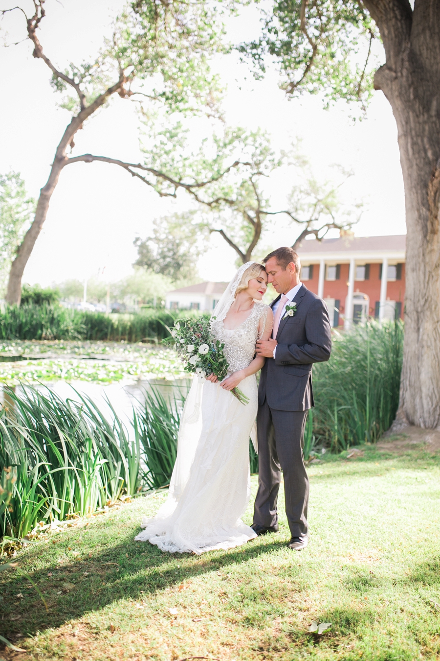 Elegant 1920s Inspired Wedding Ideas via TheELD.com