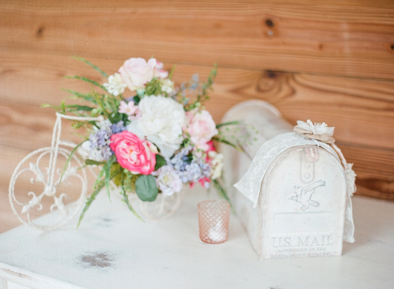 Vintage Romantic Pastel Florida Wedding via TheELD.com