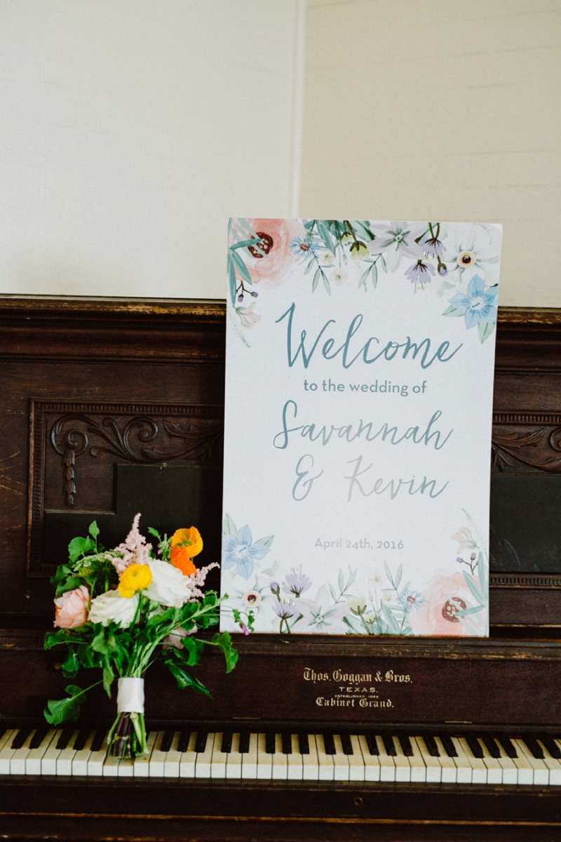 An Eclectic Brunch Wedding In Austin via TheELD.com