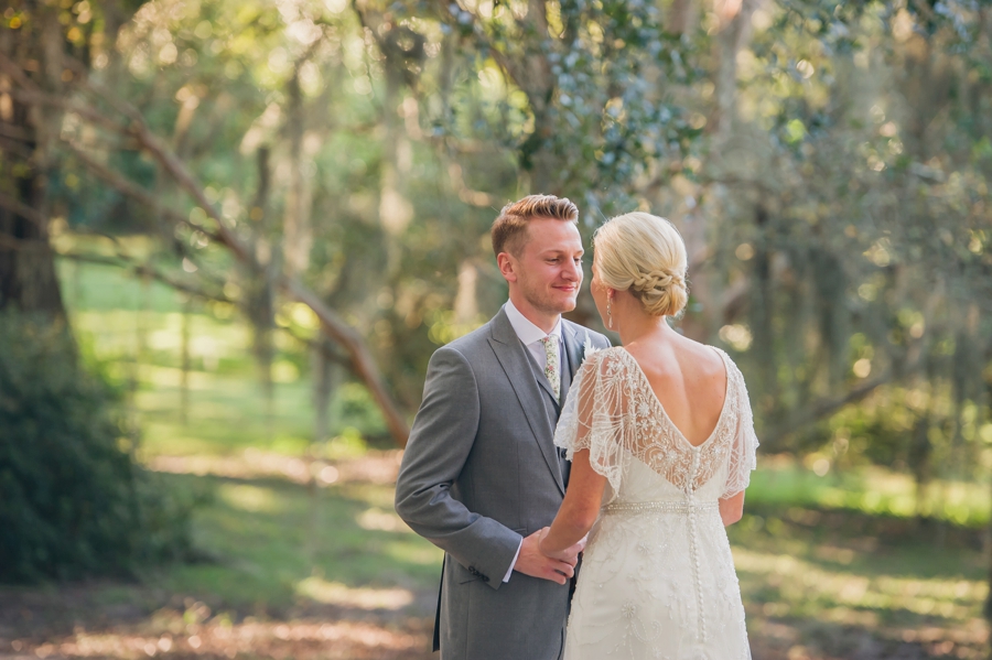 Romantic Blush and Gold Charleston Wedding via TheELD.com