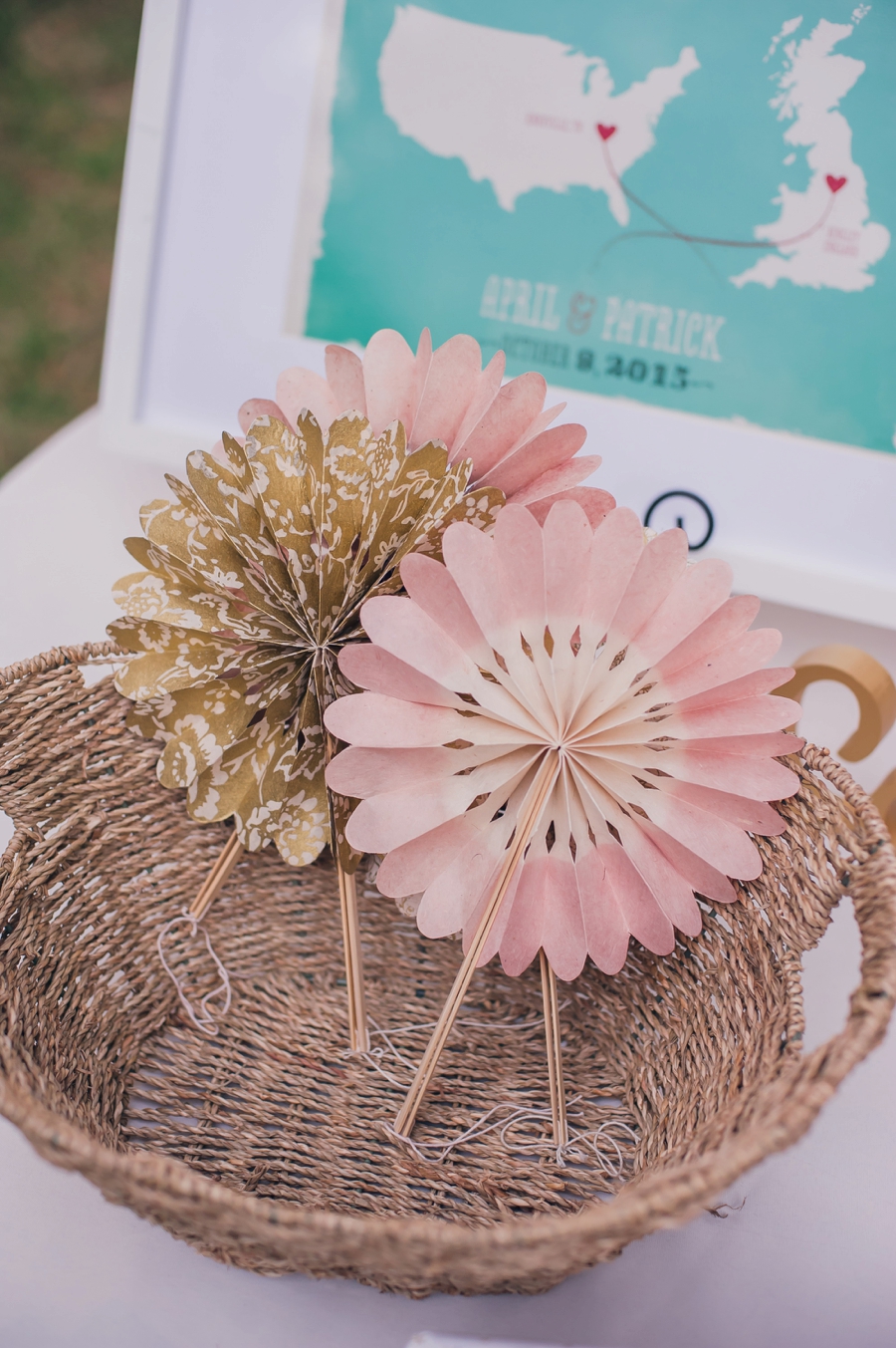 Romantic Blush and Gold Charleston Wedding via TheELD.com