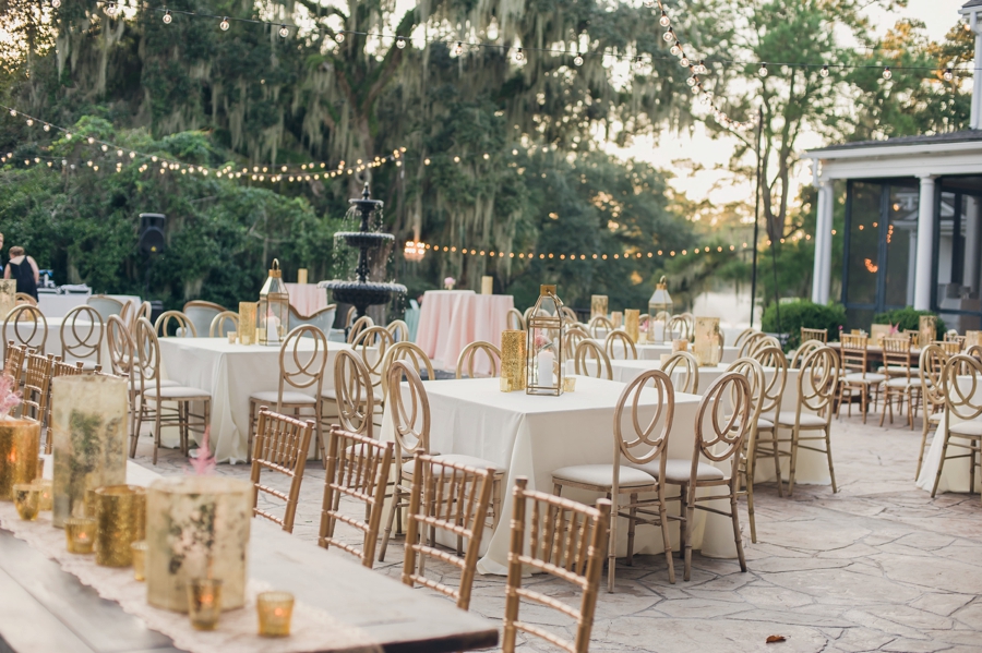 Romantic Blush and Gold Charleston Wedding via TheELD.com