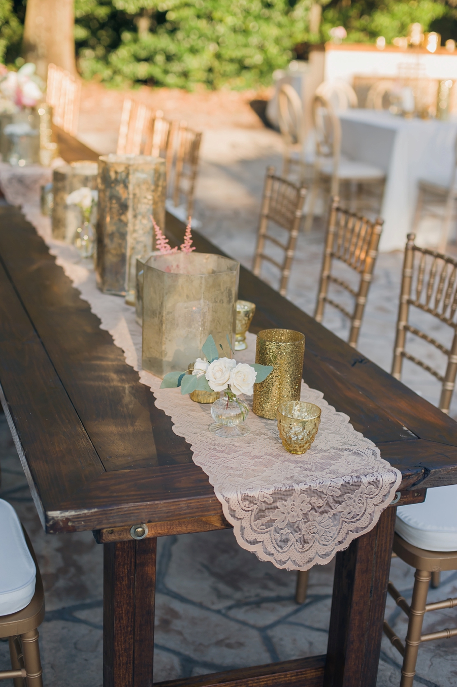 Romantic Blush and Gold Charleston Wedding via TheELD.com