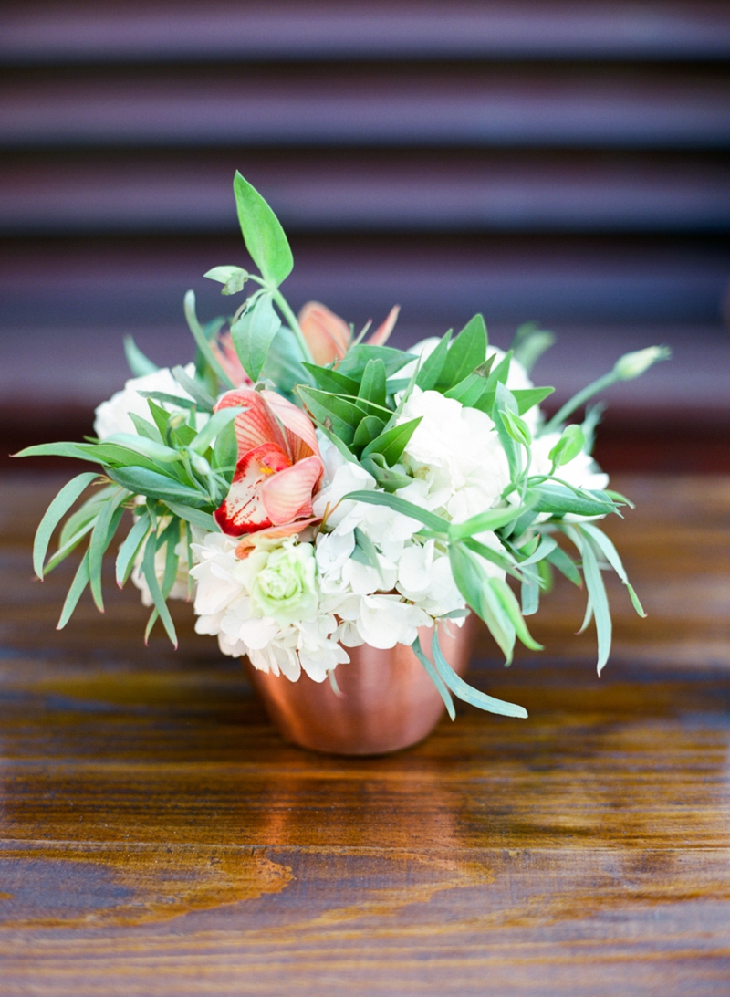 Intimate Copper and White North Carolina Wedding via TheELD.com