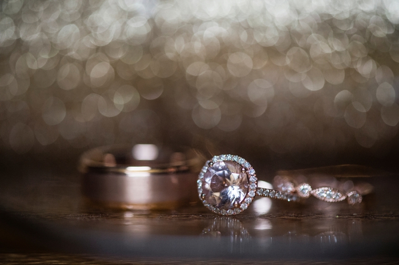 Elegant & Earthy Waterside Wedding in Navarre via TheELD.com