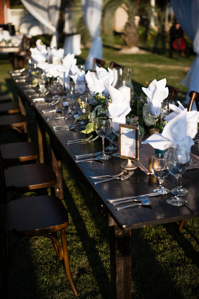 Elegant & Earthy Waterside Wedding in Navarre via TheELD.com