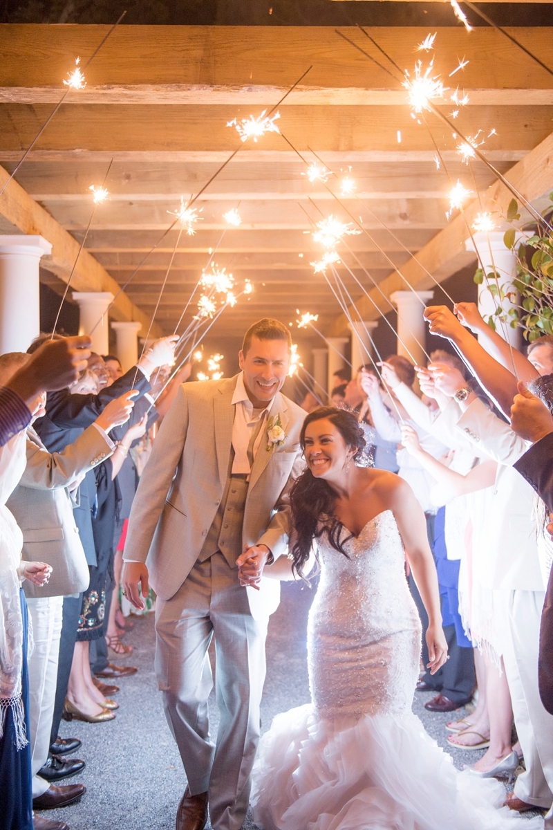 Elegant & Earthy Waterside Wedding in Navarre via TheELD.com