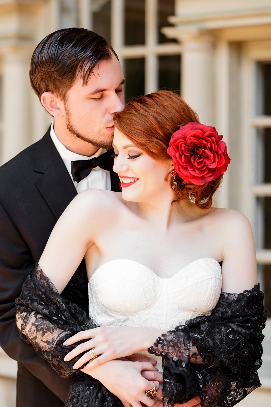 Elegant Red and Black Wedding Inspiration via TheELD.com