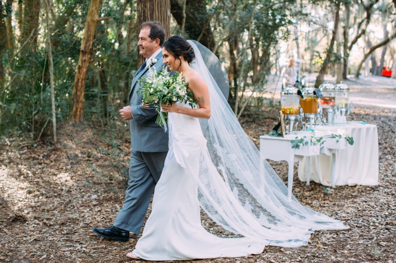 Southern & Organic Amelia Island Wedding via TheELD.com