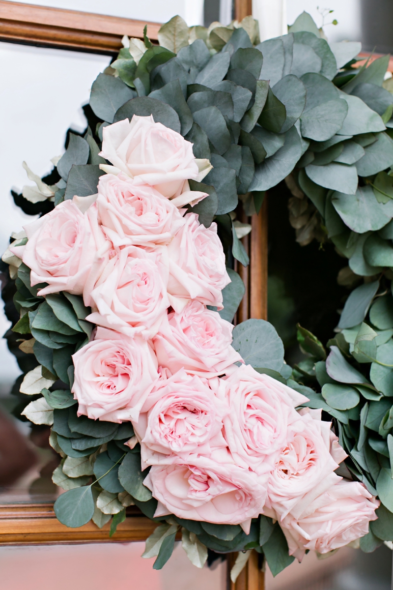 Elegant Pink & White South Carolina Wedding via TheELD.com