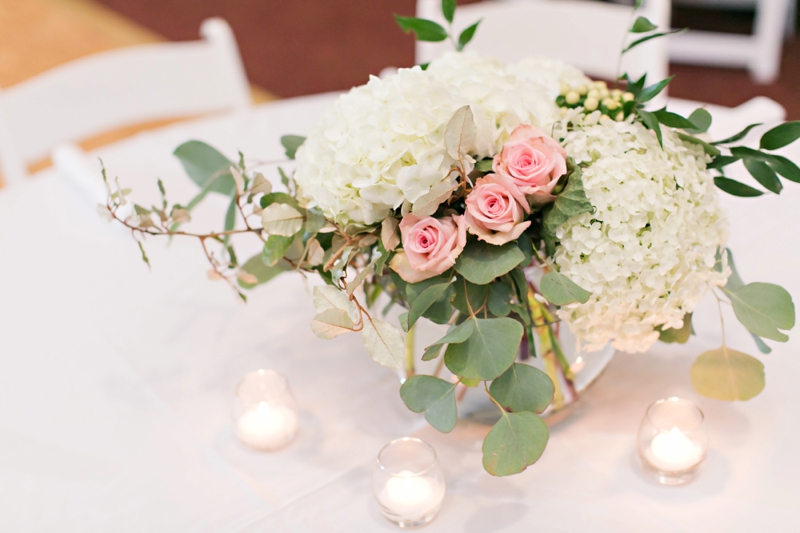 Elegant Pink & White South Carolina Wedding via TheELD.com