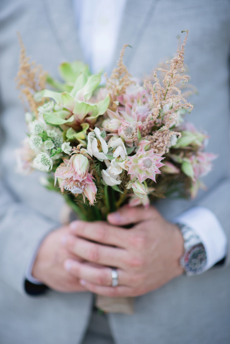 An Elegant Aqua & White Bahamas Wedding via TheELD.com