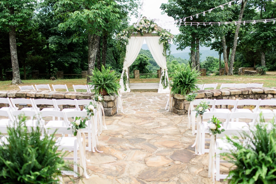 Organic Nature Inspired Alabama Wedding via TheELD.com