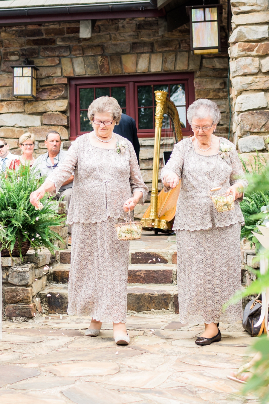 Organic Nature Inspired Alabama Wedding via TheELD.com