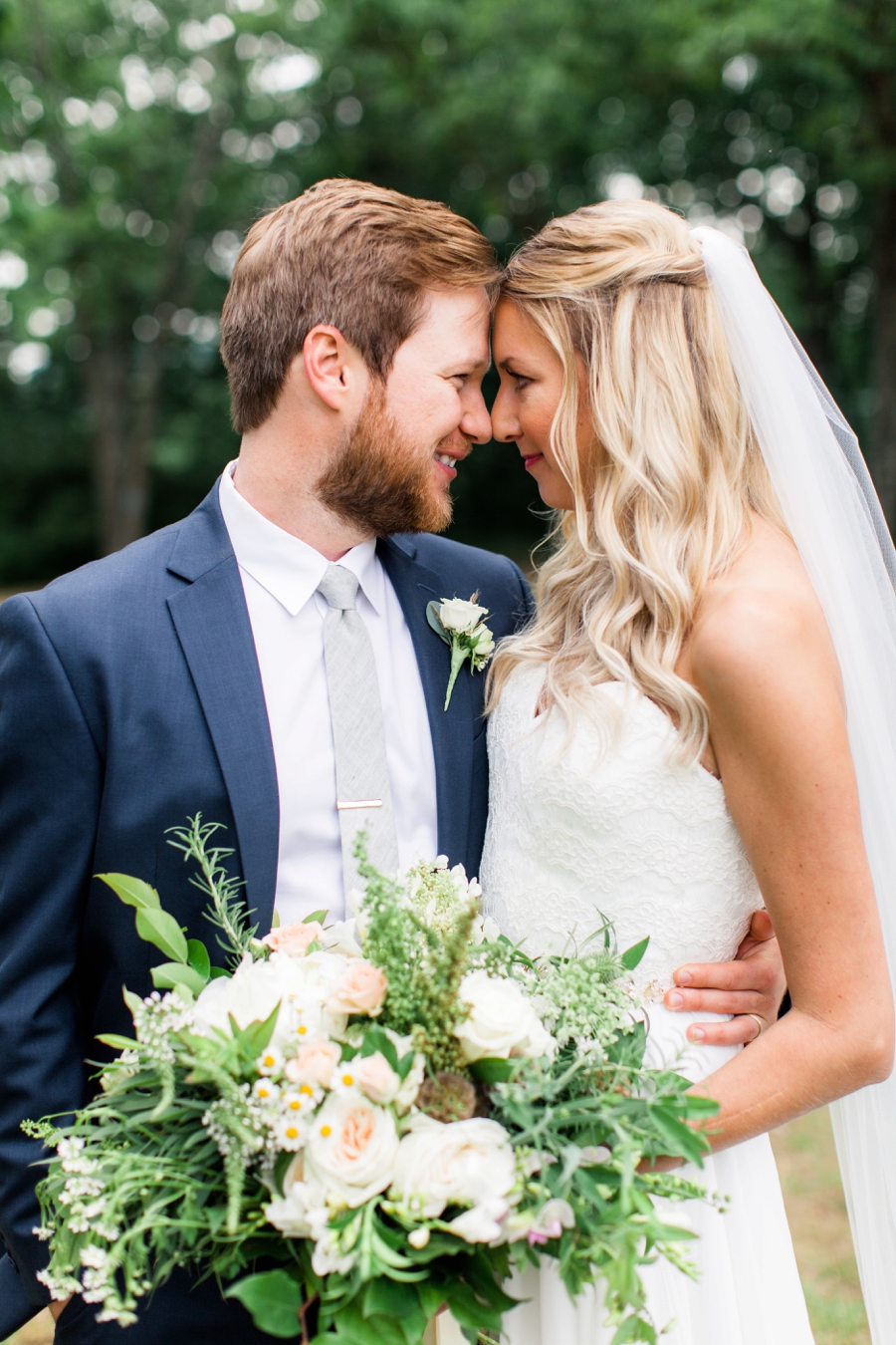 Organic Nature Inspired Alabama Wedding via TheELD.com