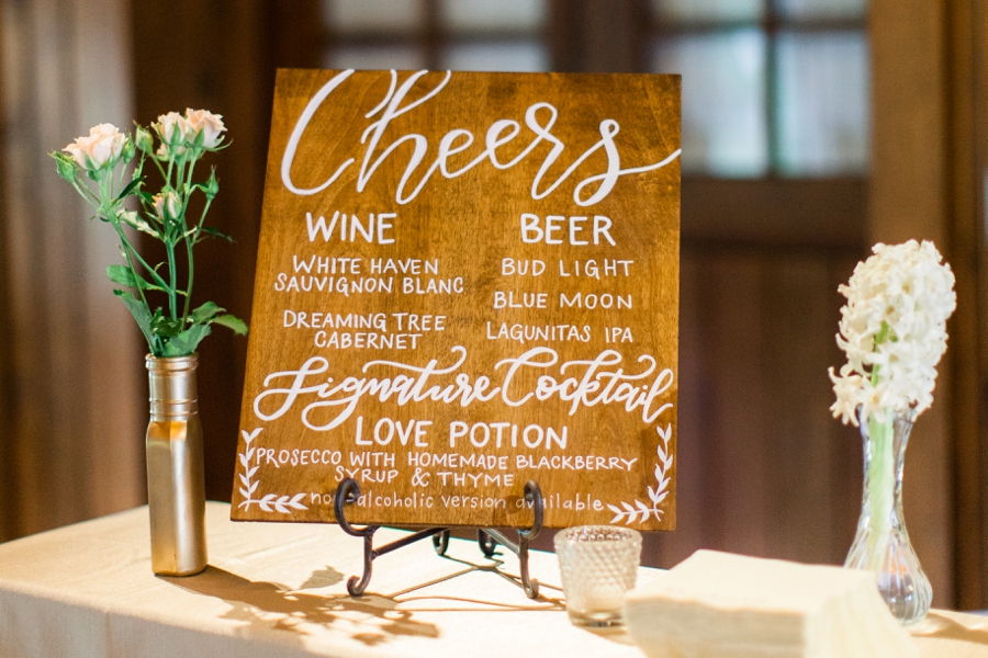 Organic Nature Inspired Alabama Wedding via TheELD.com