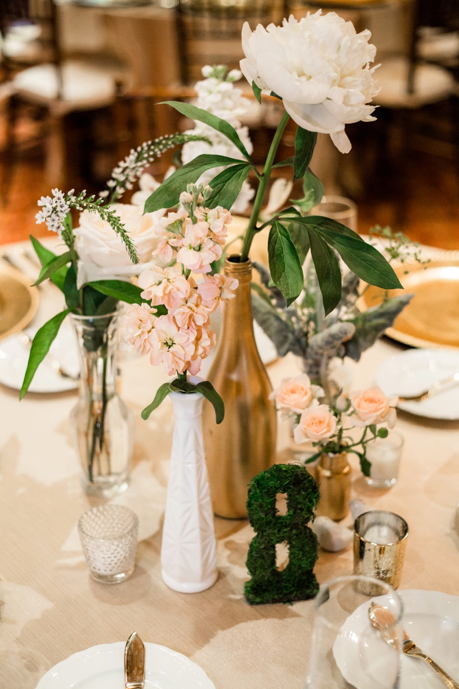 Organic Nature Inspired Alabama Wedding via TheELD.com