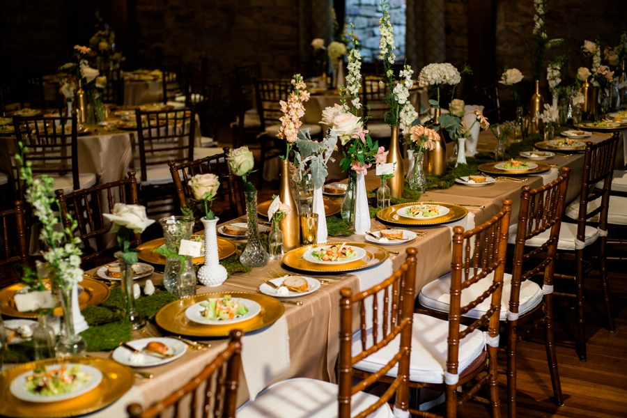 Organic Nature Inspired Alabama Wedding via TheELD.com