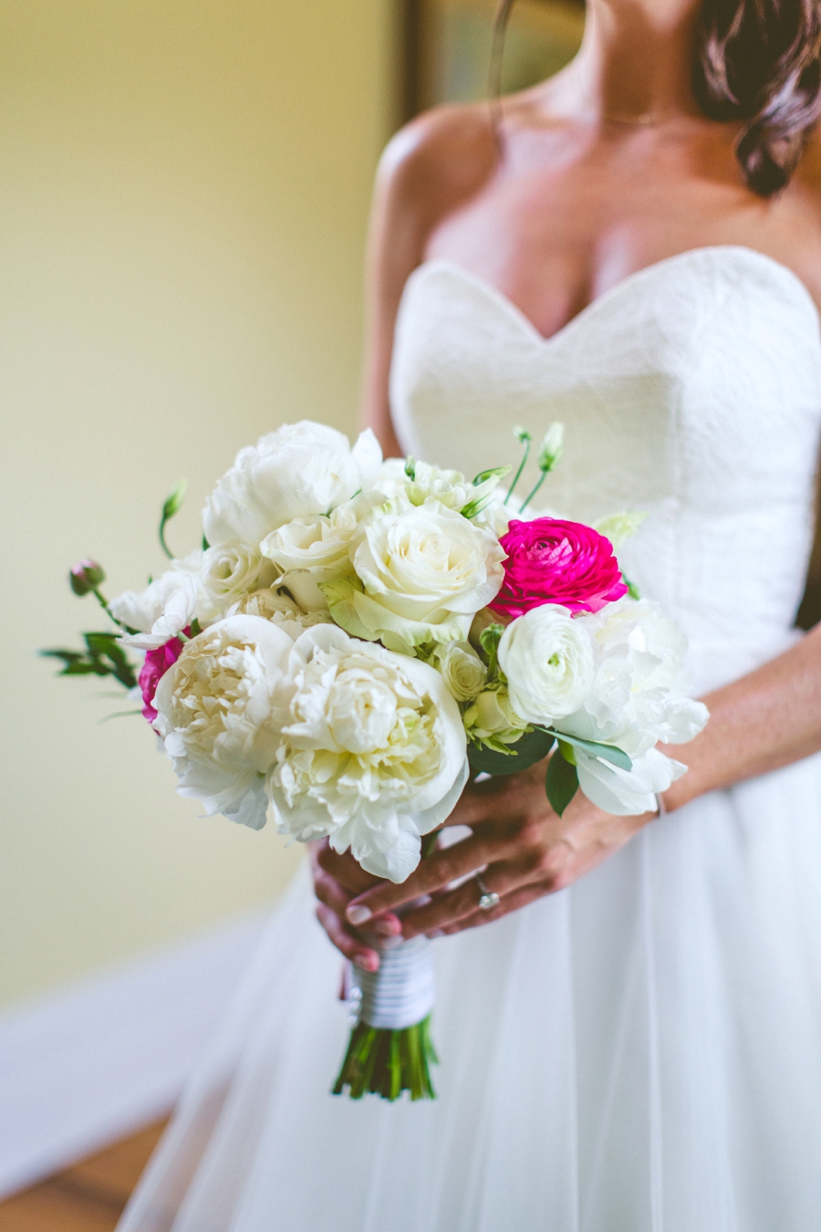 Preppy Elegant Pink & Navy Destination Wedding via TheELD.com