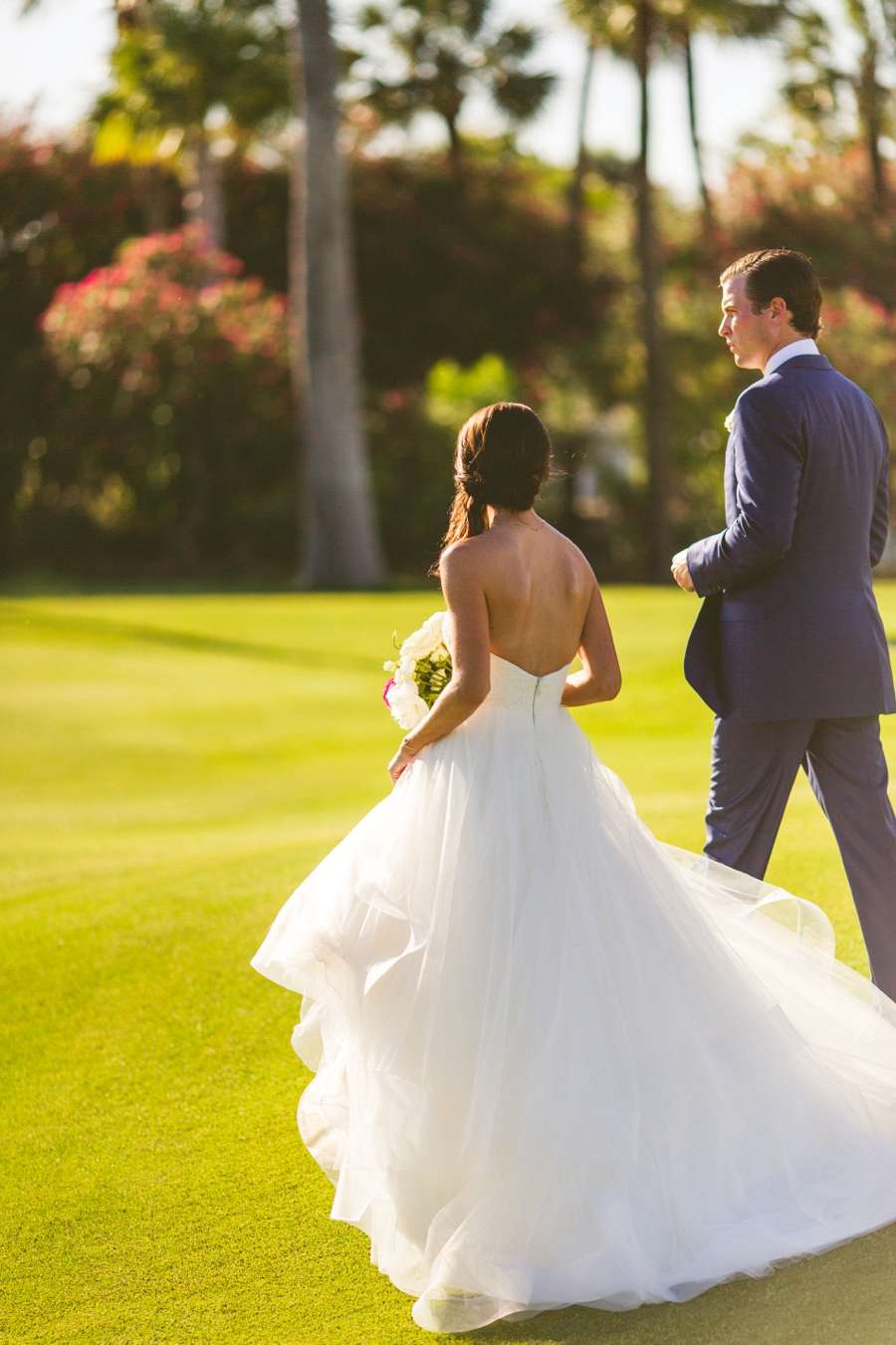 Preppy Elegant Pink & Navy Destination Wedding via TheELD.com