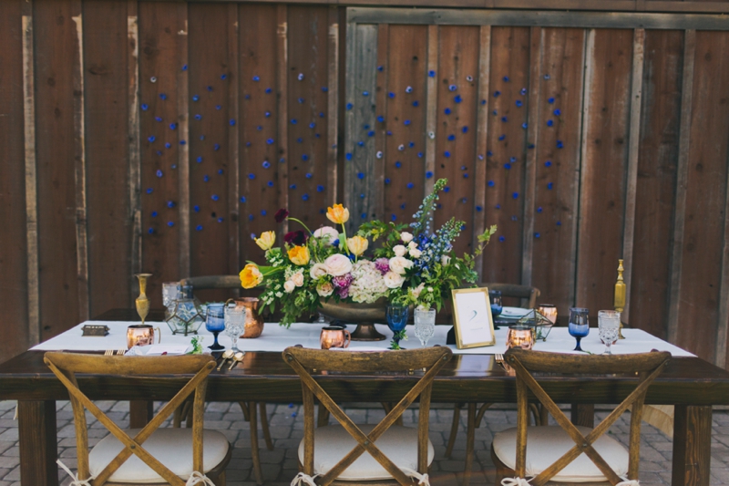 Alice In Wonderland Inspired Wedding Ideas via TheELD.com