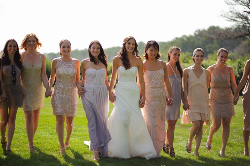 A Simple & Elegant Maine Wedding via TheELD.com