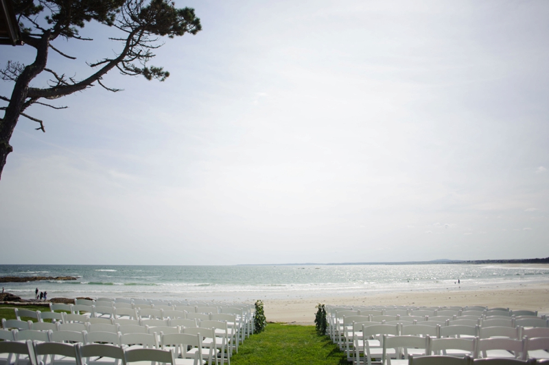 A Simple & Elegant Maine Wedding via TheELD.com