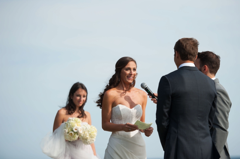 A Simple & Elegant Maine Wedding via TheELD.com