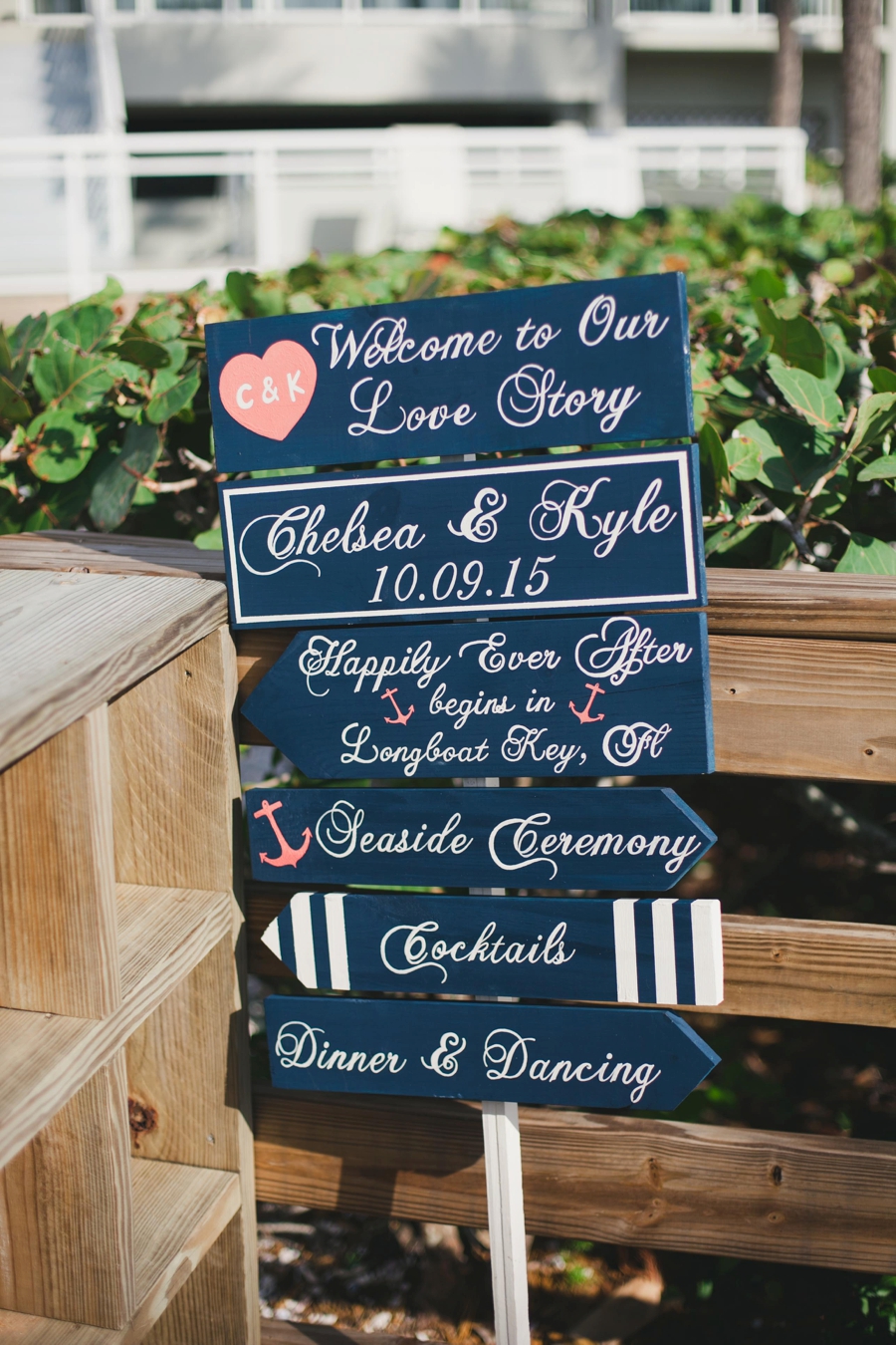 A Nautical Florida Destination Wedding via TheELD.com