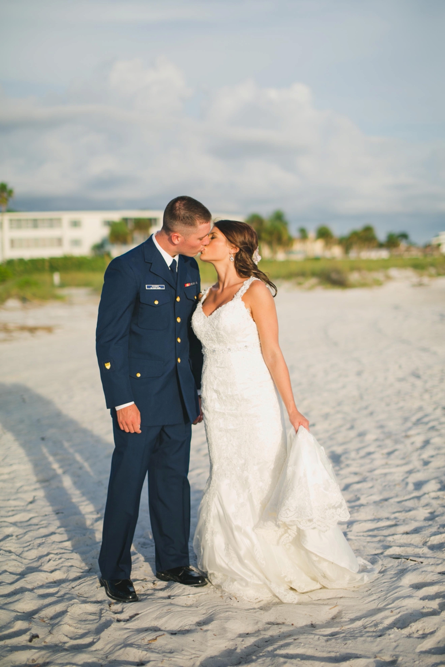 A Nautical Florida Destination Wedding via TheELD.com