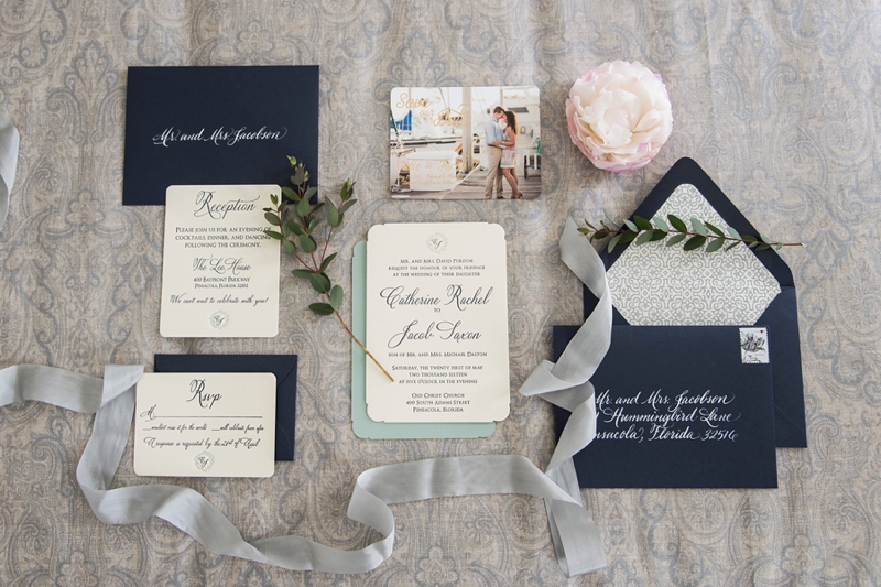 Navy & Blush Southern Wedding in Pensacola via TheELD.com