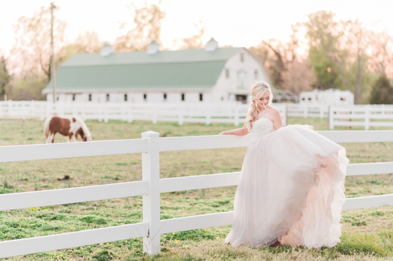 A Classic Americana Themed Wedding via TheELD.com