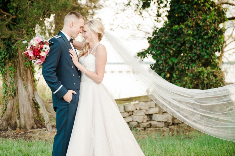 A Classic Americana Themed Wedding via TheELD.com