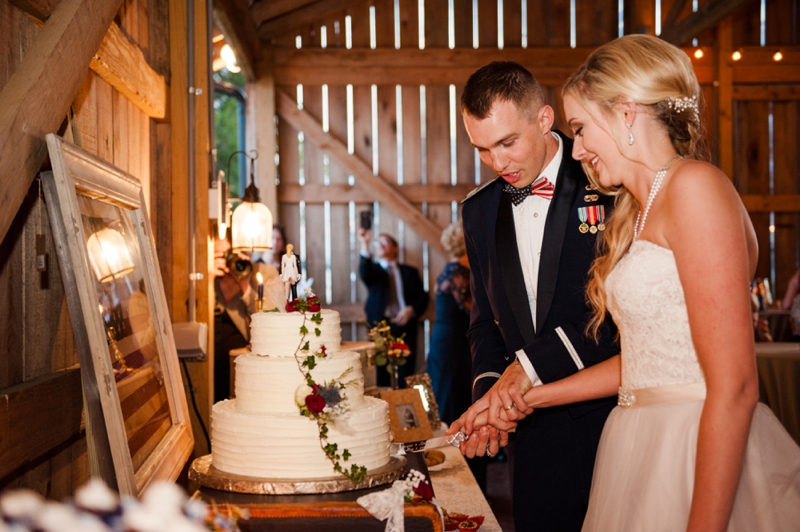 A Classic Americana Themed Wedding via TheELD.com