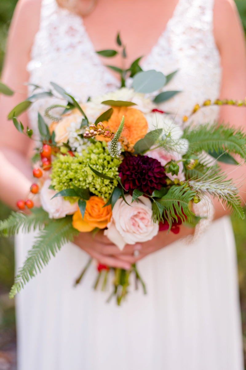 A Romantic North Carolina Vineyard Wedding via TheELD.com