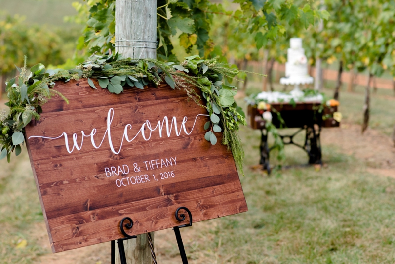 A Romantic North Carolina Vineyard Wedding via TheELD.com