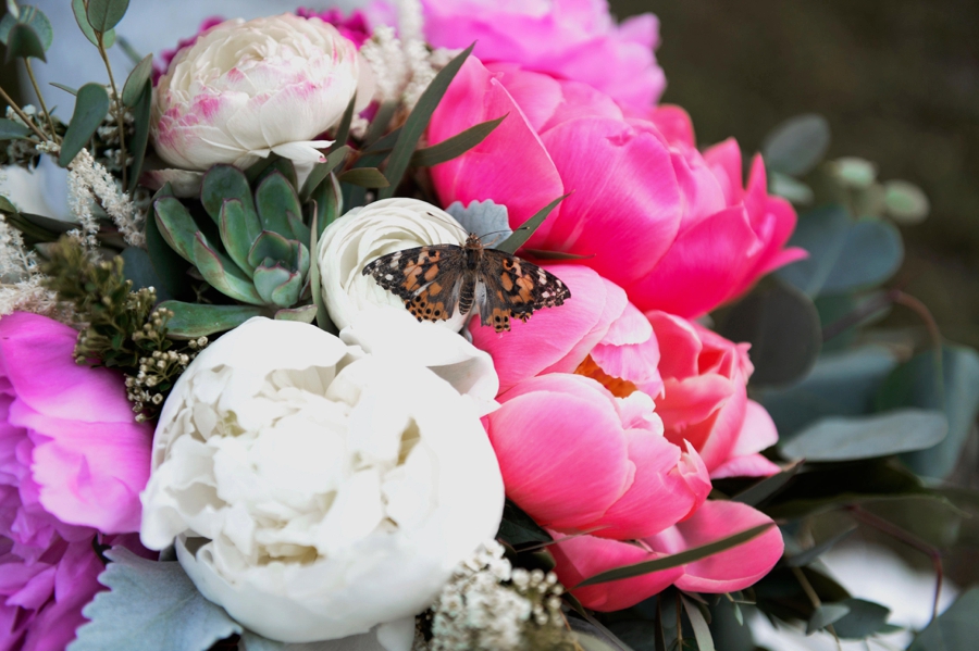 Pink & Peach Rustic Dallas Wedding via TheELD.com