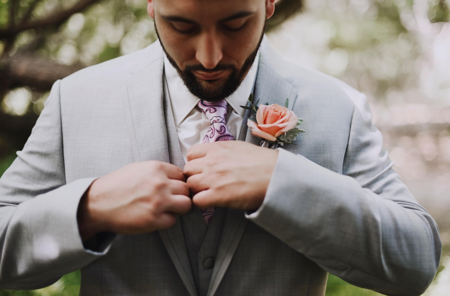 Pink & Peach Rustic Dallas Wedding via TheELD.com