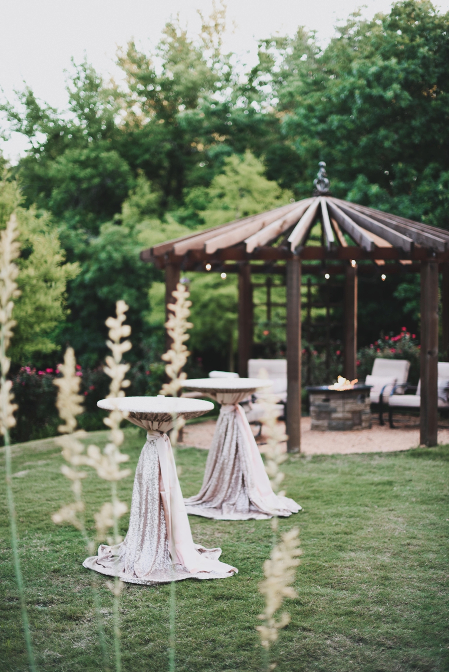 Pink & Peach Rustic Dallas Wedding via TheELD.com