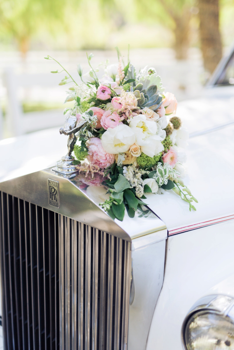 A Fun & Romantic Los Angeles Wedding via TheELD.com