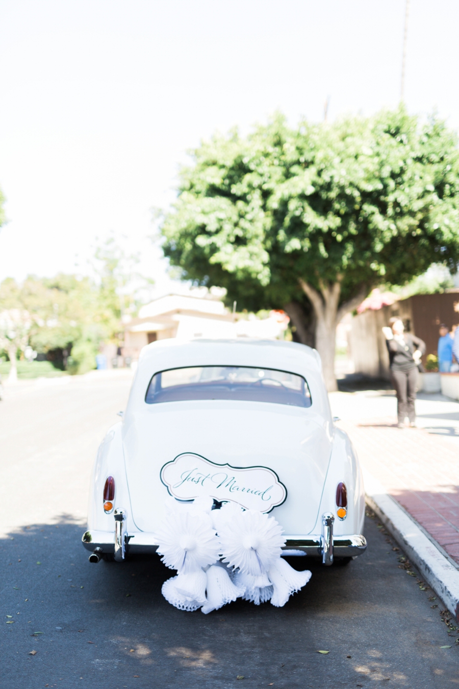 A Fun & Romantic Los Angeles Wedding via TheELD.com