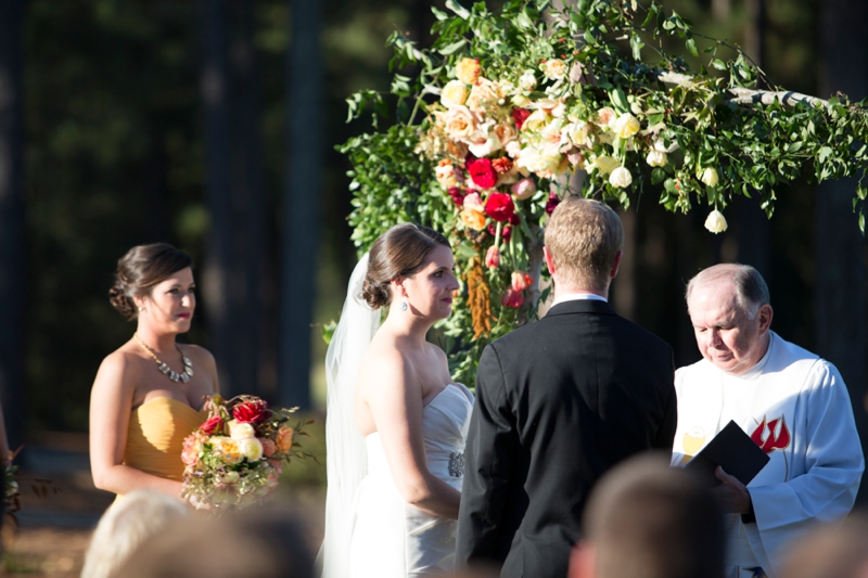 Autumn Inspired South Carolina Wedding via TheELD.com