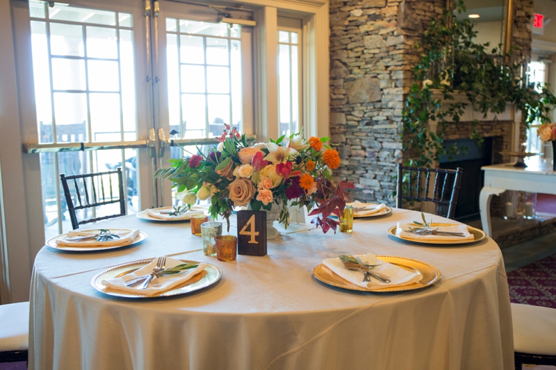 Autumn Inspired South Carolina Wedding via TheELD.com